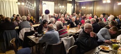 voller Saal beim Kreiner in Siebeneichen