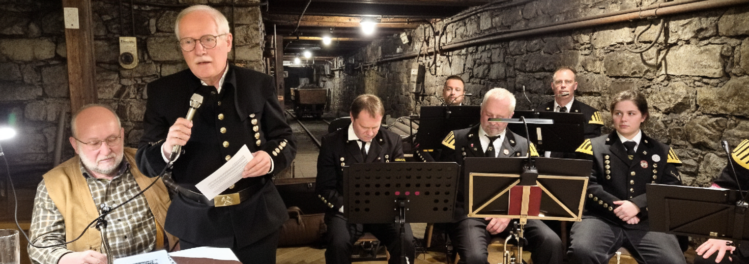 Oarzgrowa: G´schichten aus da` Groum